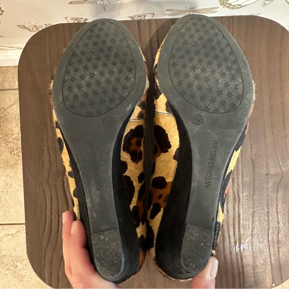PRETTY Leopard Wedge Shoes - Picture 4 of 5